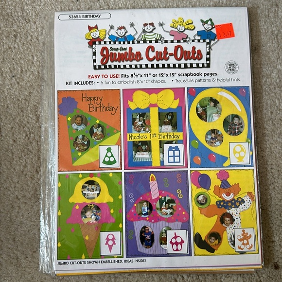 NEW: 2 scrapbooks, 4 kits of jumbo cut-out scrapbook pages and free paper pizazz - Picture 9 of 16